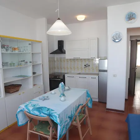 Residenz Cala Di Seta Dreizimmer-wohnung Luca Mit Meerblick Apartment